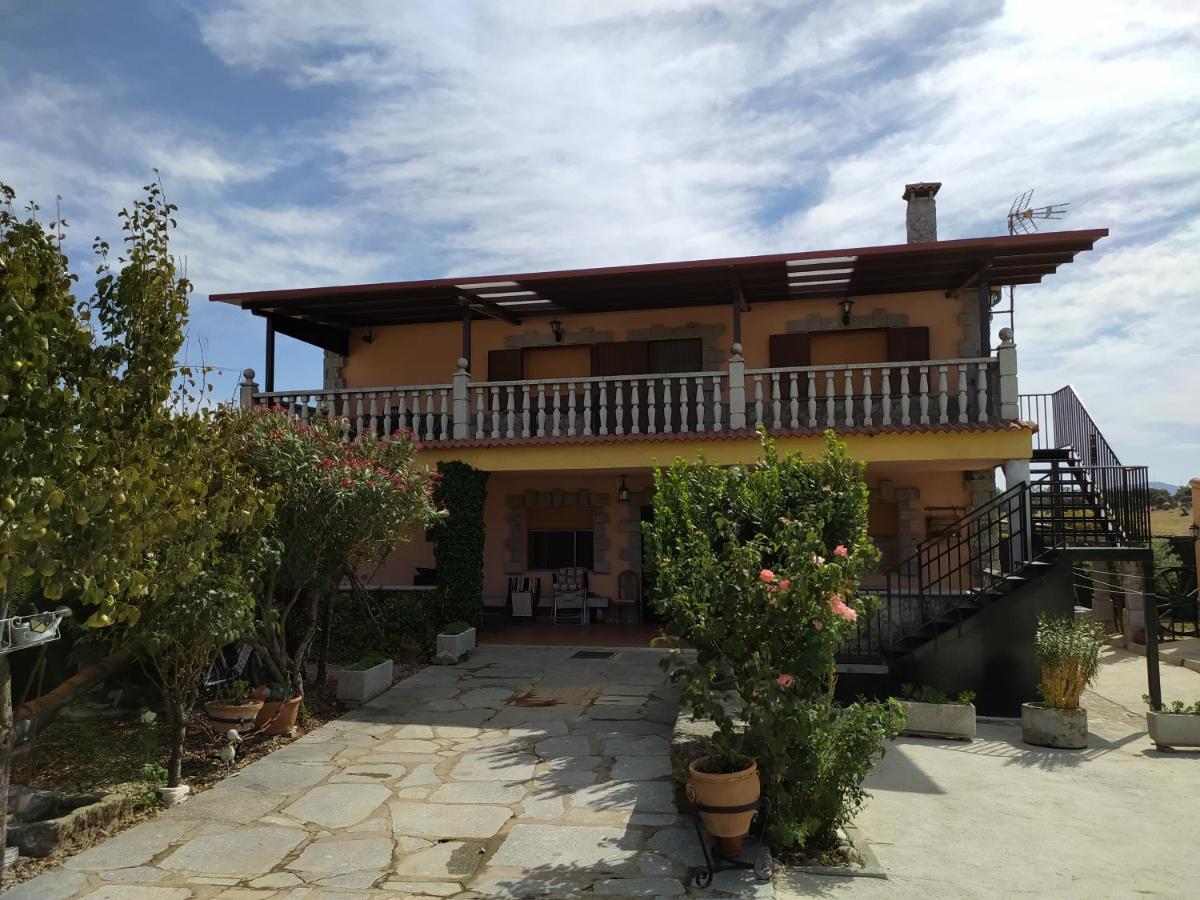 Casa Rural Mi Descanso Valdefuentes de Sangusin Exterior photo
